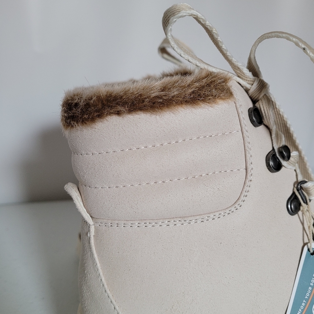 **FINAL SALE** NIB Cliffs by White Mountain Hallett Cream Bootie - Picture 5 of 7